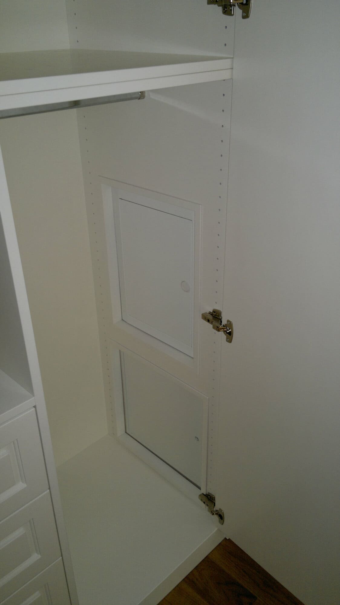 Einbauschrank in schlichter Ausführung – Tischler Castrop-Rauxel